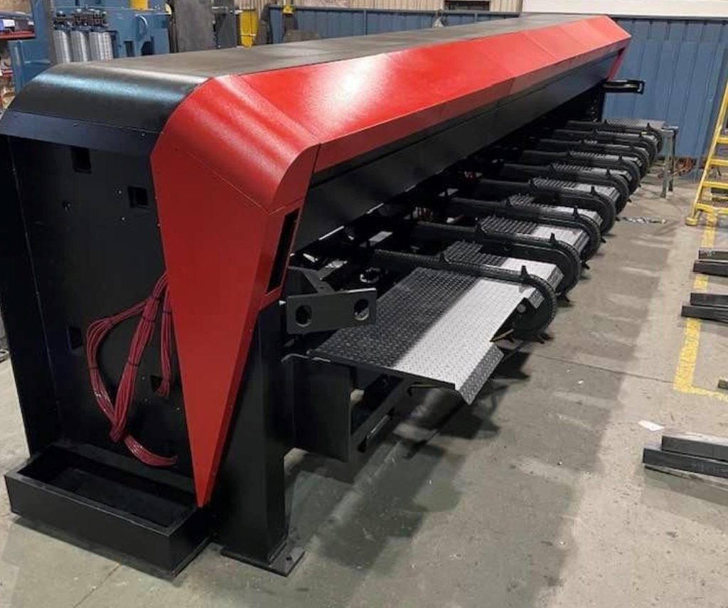 Convoyeur industriel sur mesure fabriqué par Industries Bofab